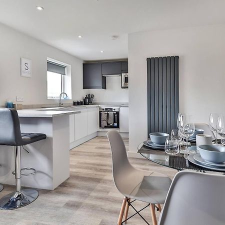 Newly Renovated 3 Bed 2 Bath Apartment & Parking Sheffield Extérieur photo