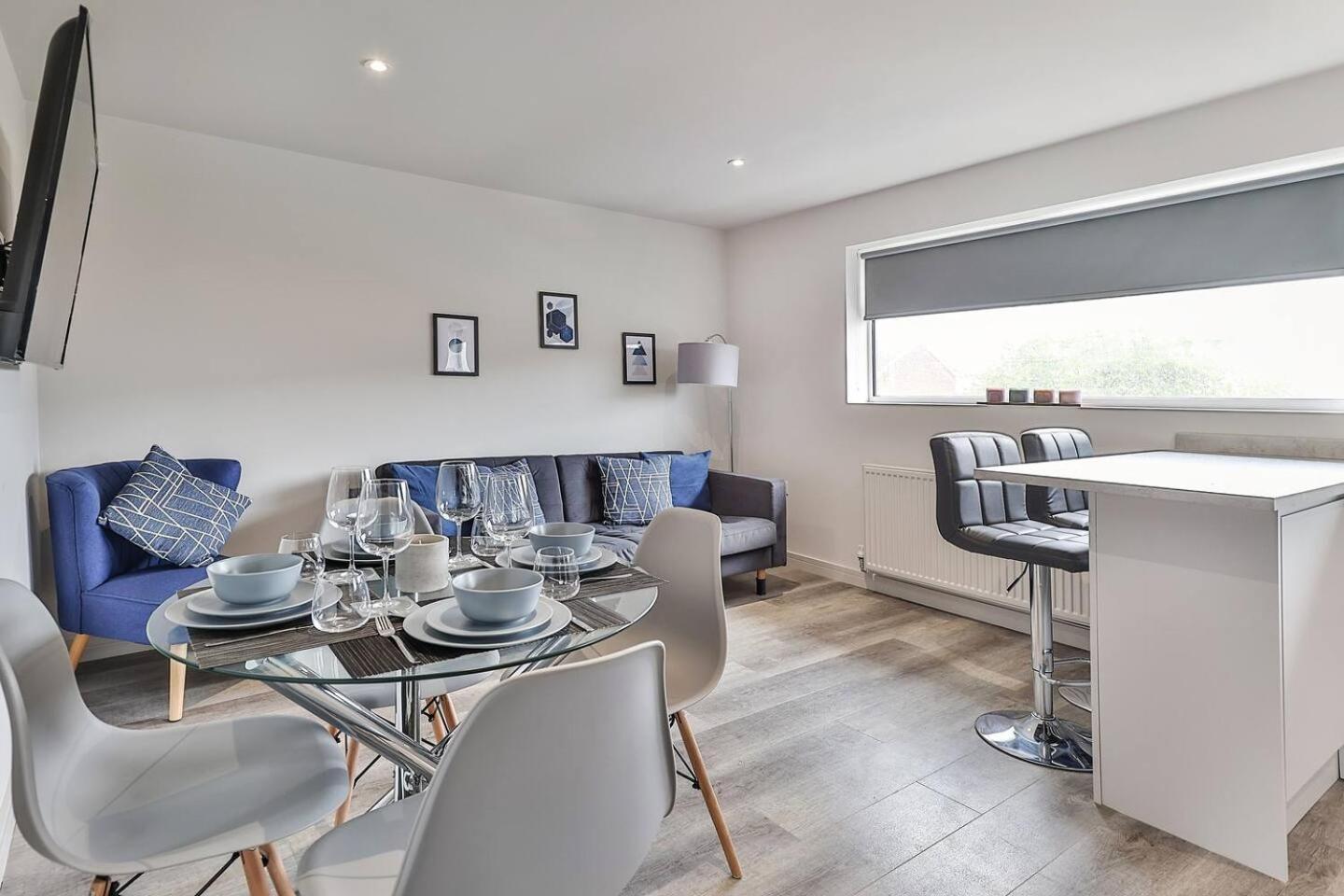Newly Renovated 3 Bed 2 Bath Apartment & Parking Sheffield Extérieur photo